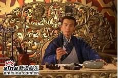 赵匡胤x李煜虞美人